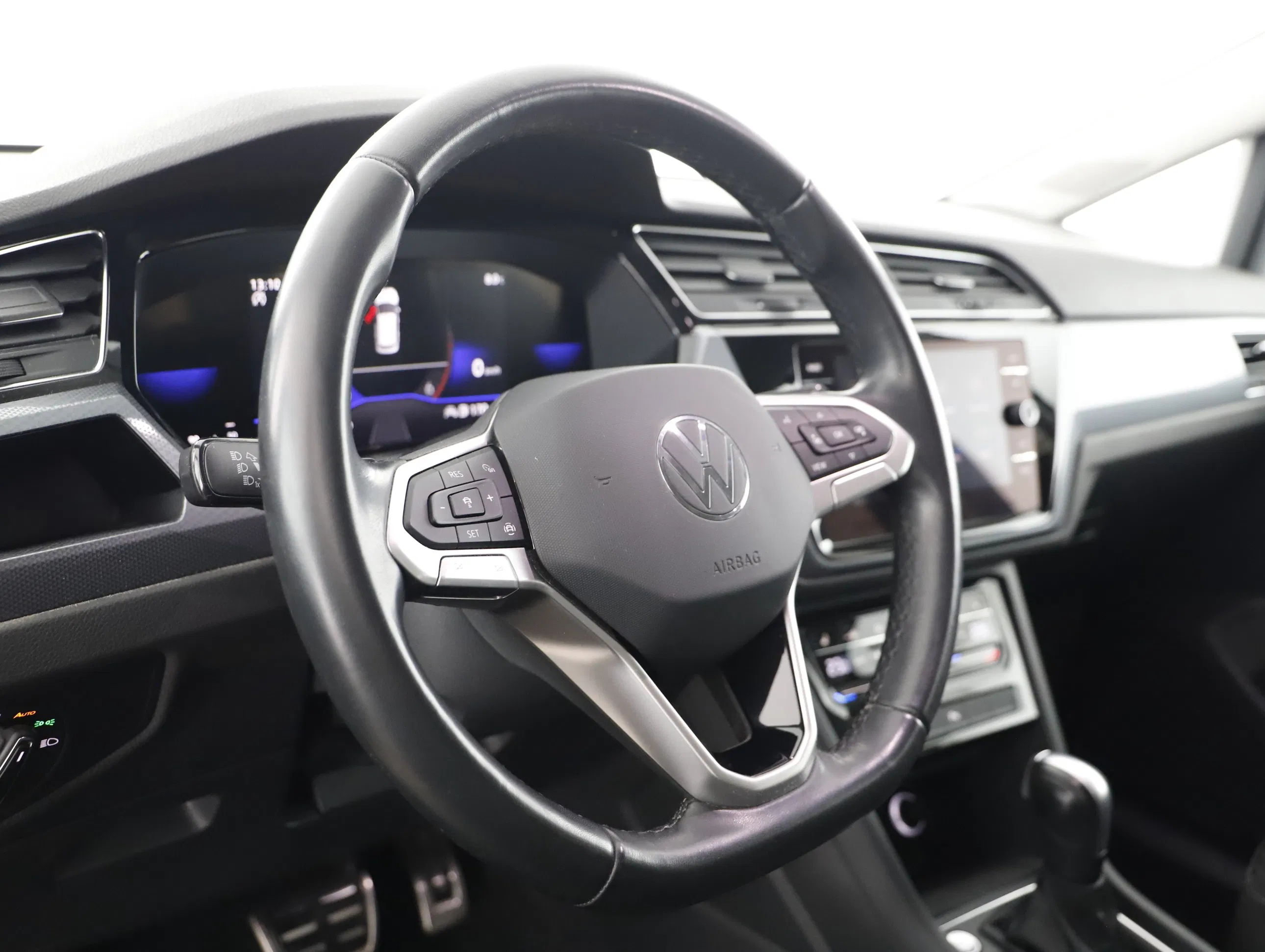 VW Touran 2.0 TDI Comfortline DSG | Bild 11 von 21