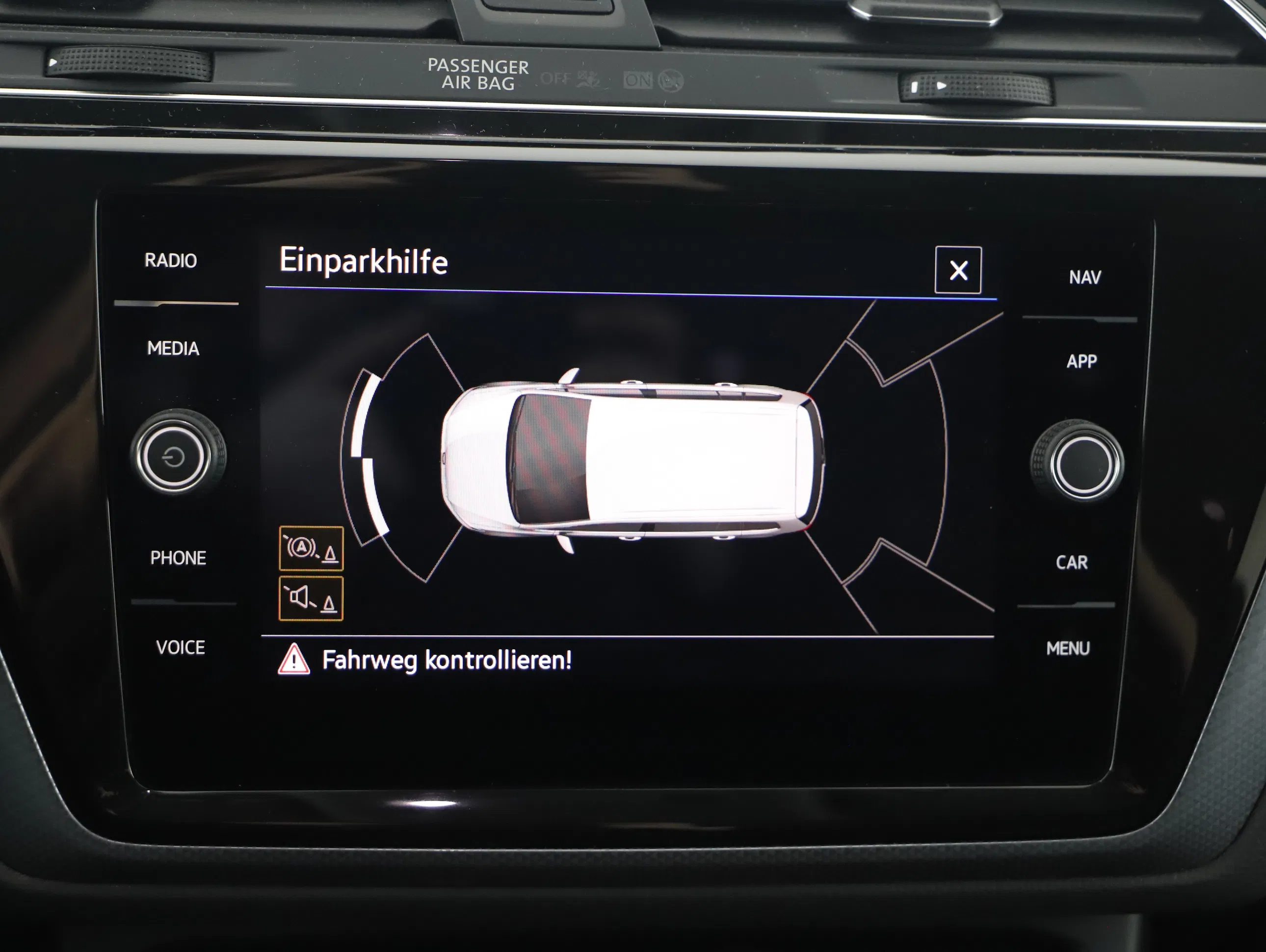 VW Touran 2.0 TDI Comfortline DSG | Bild 16 von 21