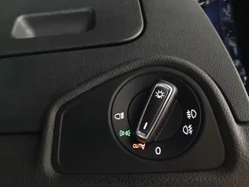 VW Touran 1.5 TSI BMT Highline | Thumbnail 13 von 31