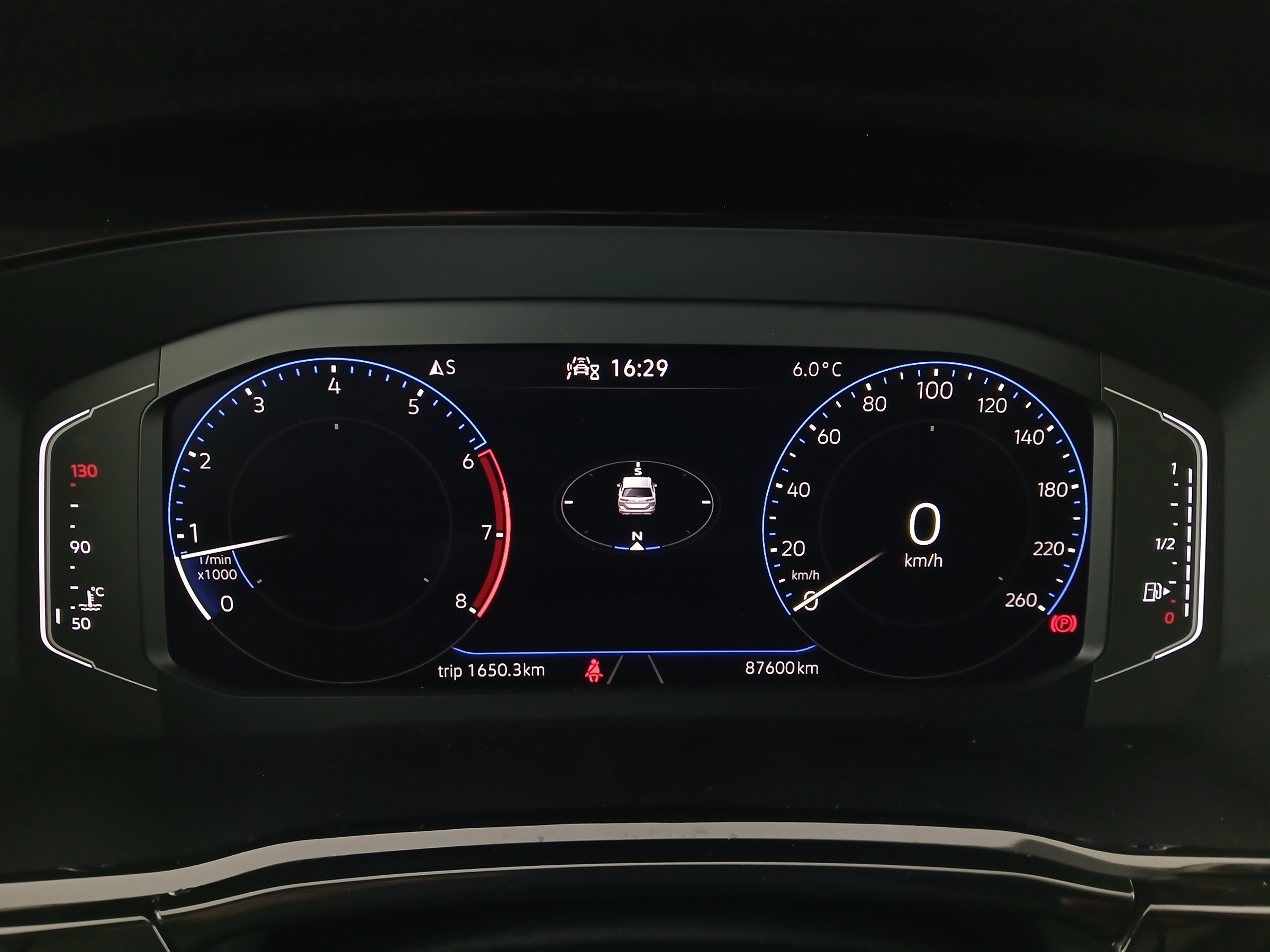 VW Touran 1.5 TSI BMT Highline | Bild 16 von 31