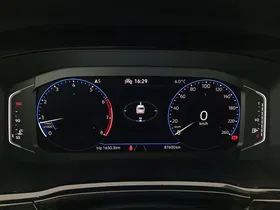 VW Touran 1.5 TSI BMT Highline | Thumbnail 16 von 31