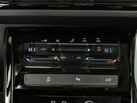 VW Touran 1.5 TSI BMT Highline | Thumbnail 25 von 31