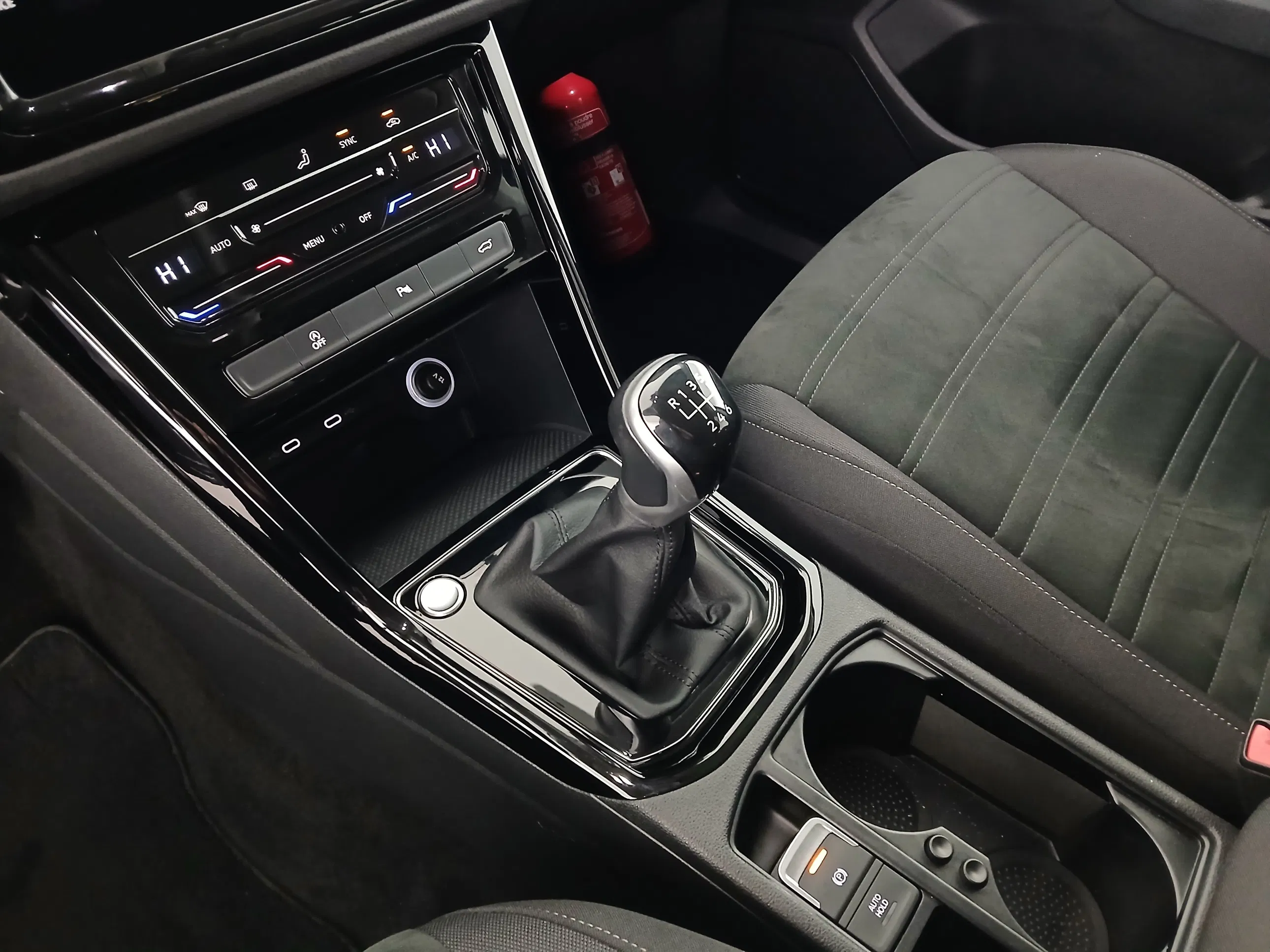 VW Touran 1.5 TSI BMT Highline | Bild 26 von 31