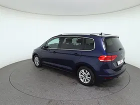 VW Touran 1.5 TSI BMT Highline | Thumbnail 8 von 31