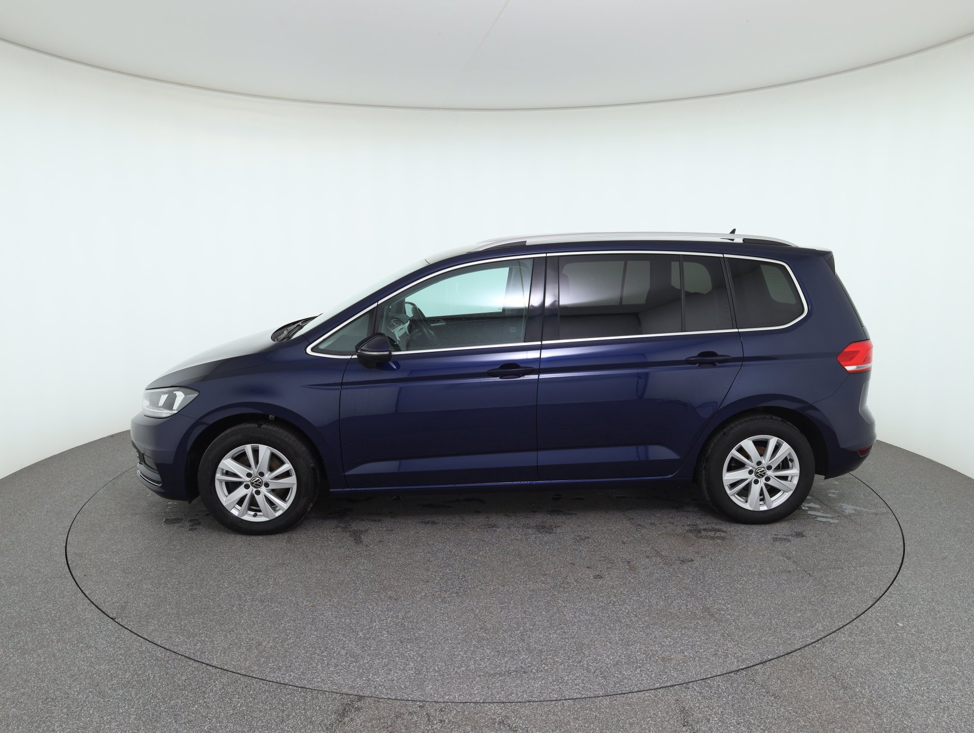 VW Touran 1.5 TSI BMT Highline | Bild 9 von 31