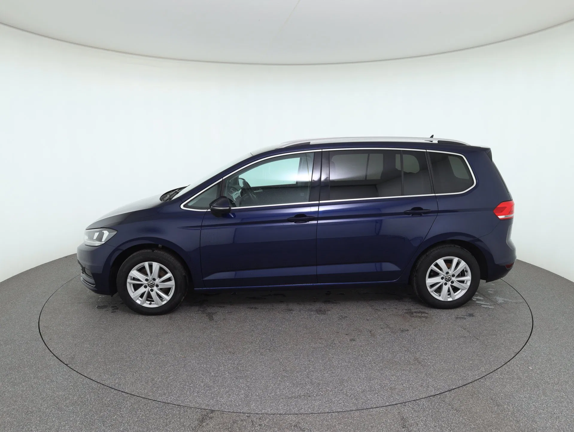 VW Touran 1.5 TSI BMT Highline | Bild 9 von 31