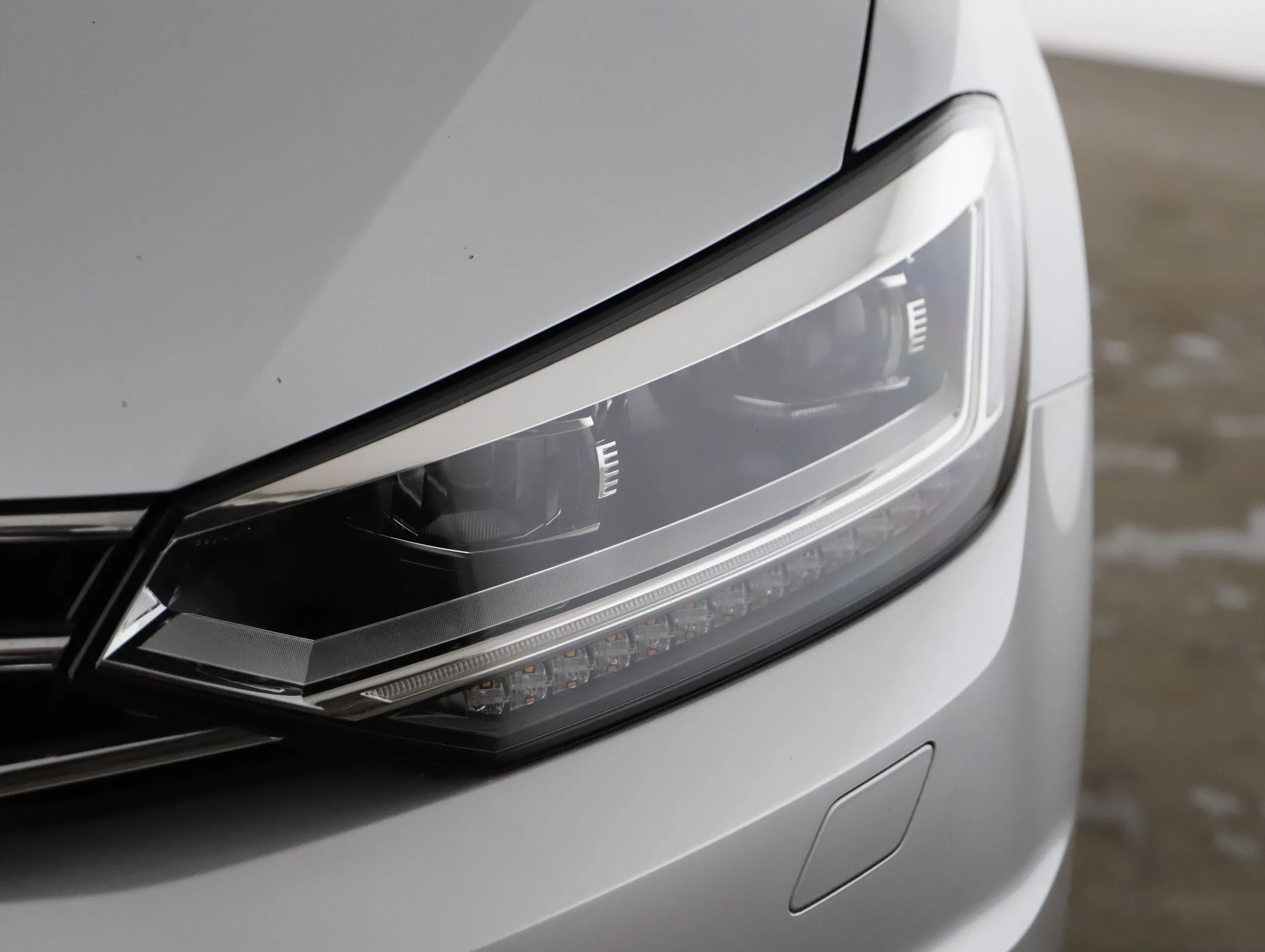 VW Touran 2.0 TDI BMT Comfortline | Bild 21 von 23