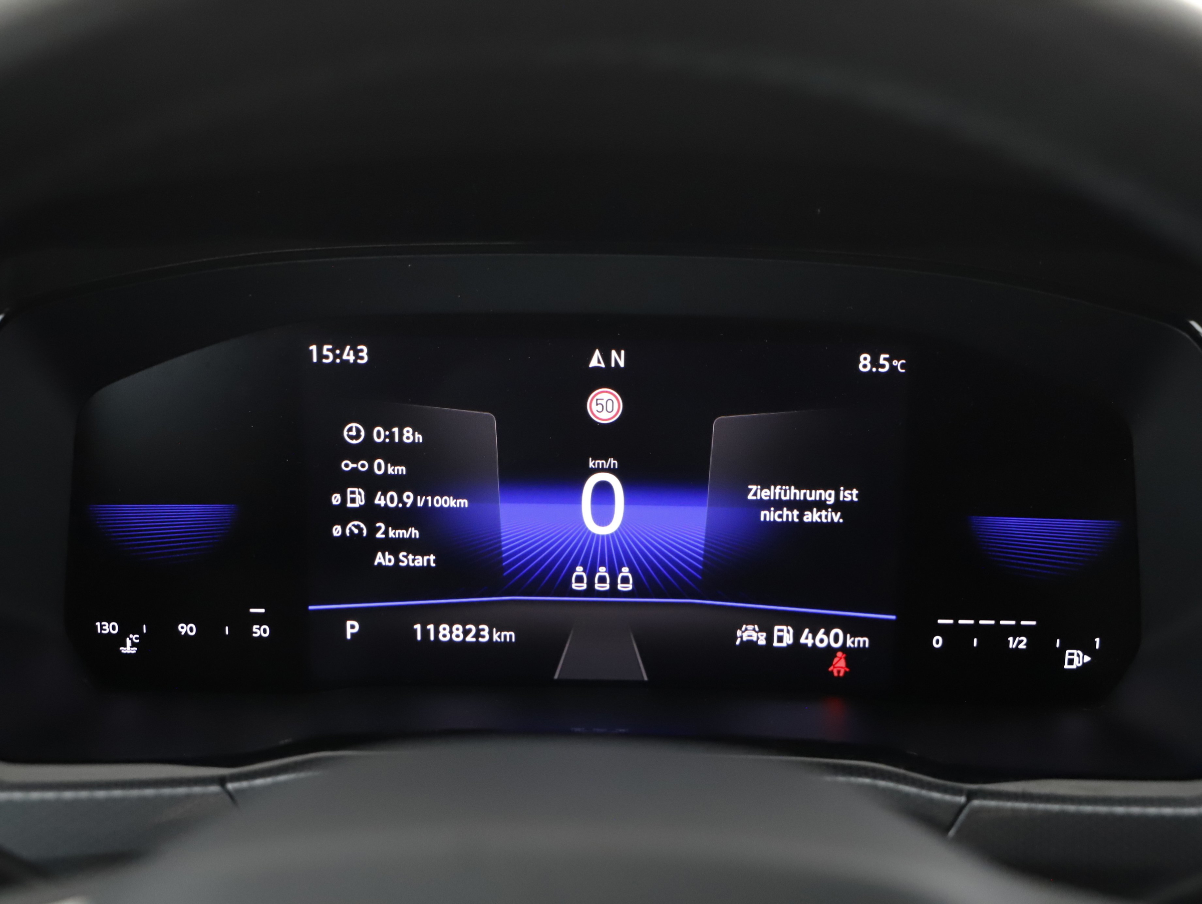 VW Touran 2.0 TDI BMT Comfortline | Bild 6 von 23