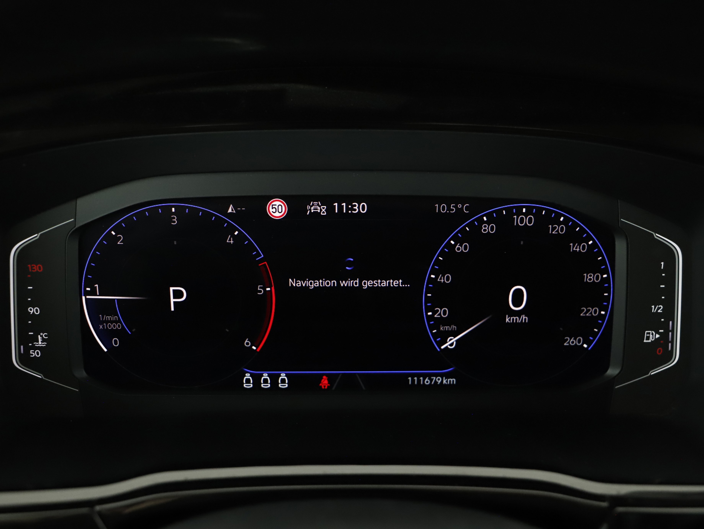 VW Touran 2.0 TDI BMT Highline | Bild 15 von 23