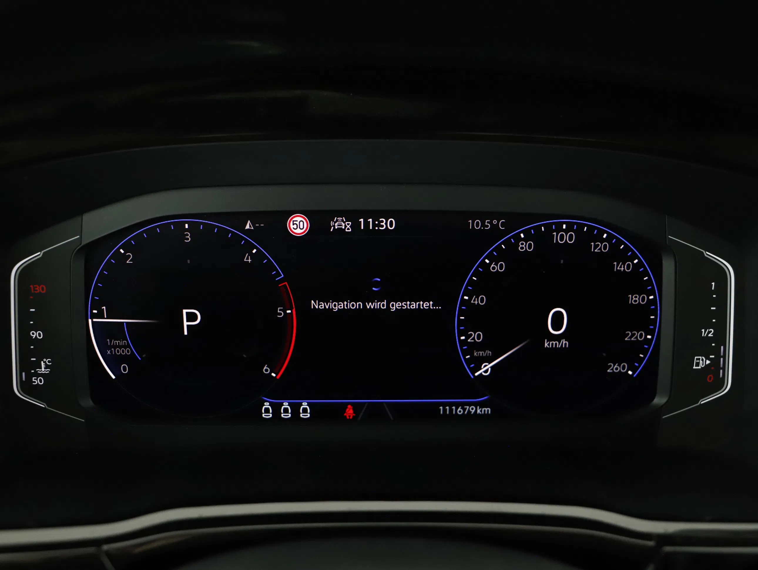 VW Touran 2.0 TDI BMT Highline | Bild 15 von 23