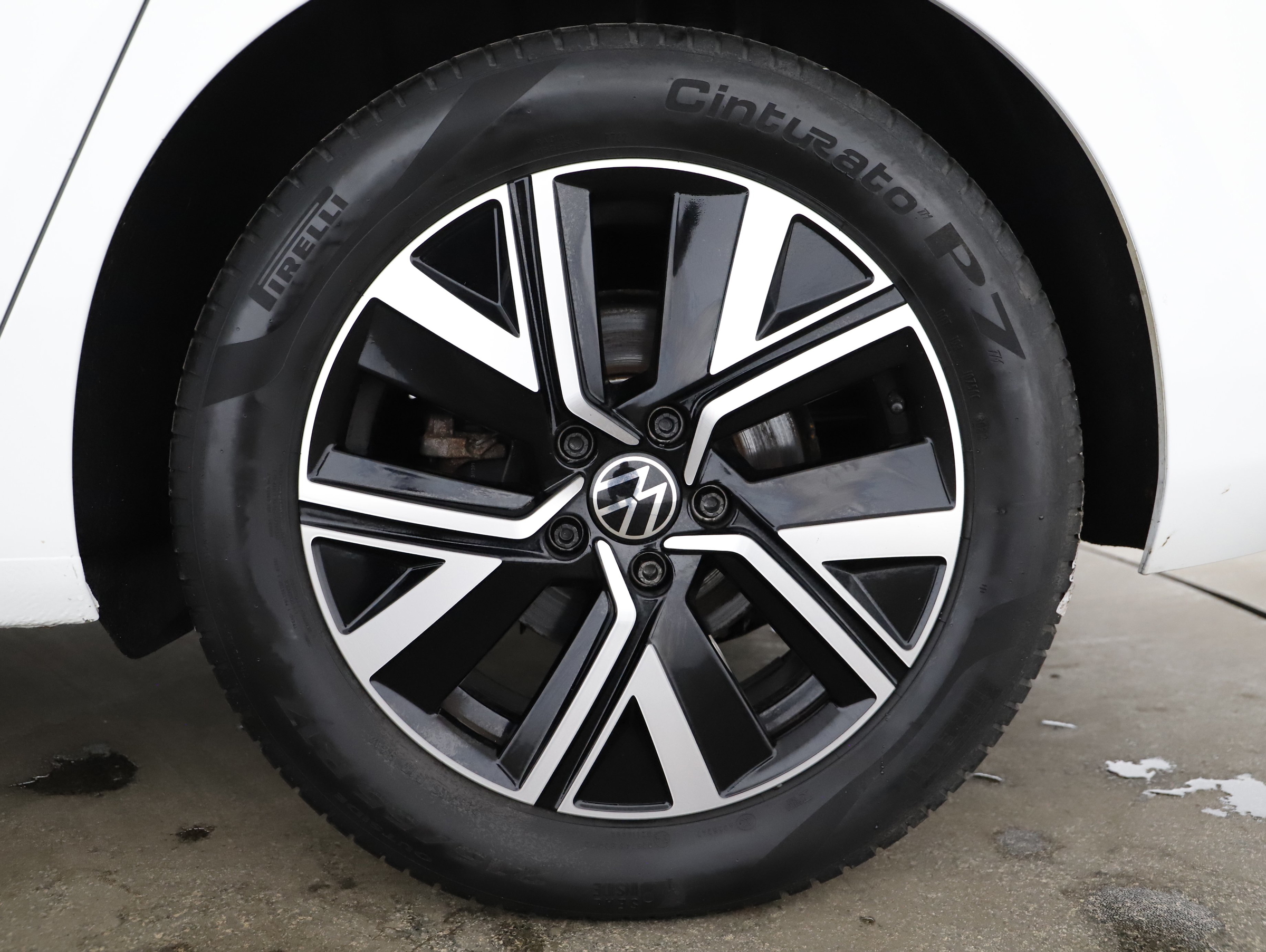VW Touran 2.0 TDI BMT Highline | Bild 5 von 23