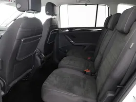 VW Touran 2.0 TDI BMT Highline | Thumbnail 6 von 23