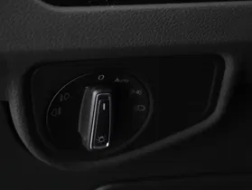 VW Touran 2.0 TDI BMT Highline | Thumbnail 13 von 24