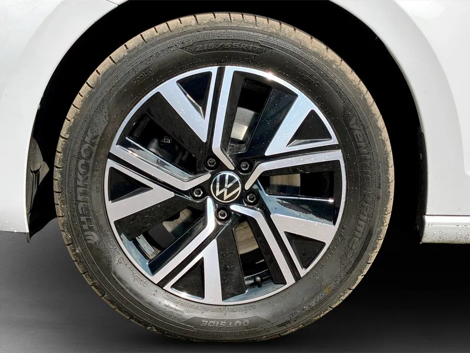 VW Touran 2.0 TDI BMT Highline | Bild 6 von 24