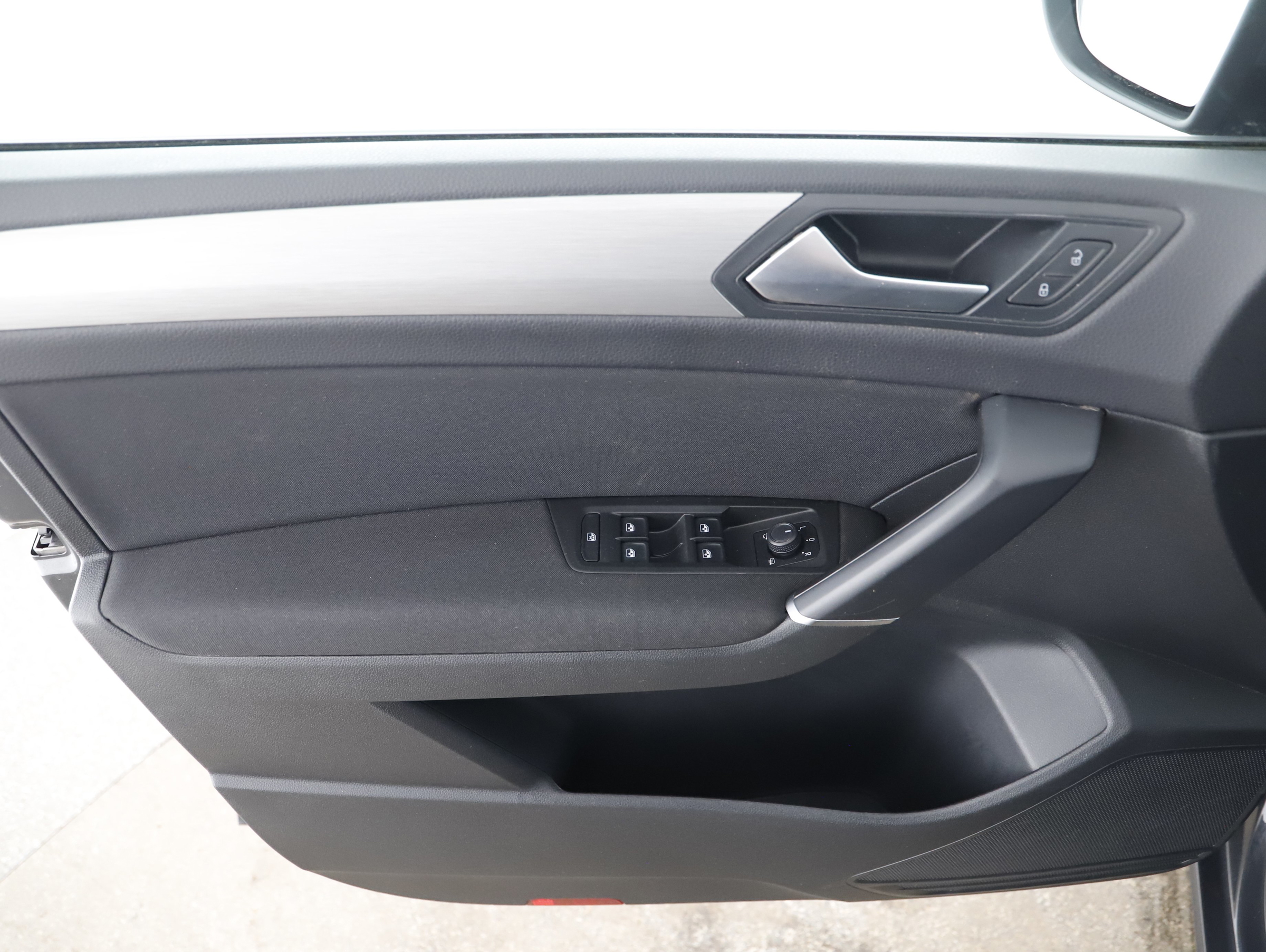 VW Touran 2.0 TDI CL | Bild 14 von 21