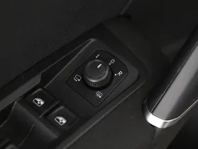 VW Touran 2.0 TDI CL | Thumbnail 15 von 21