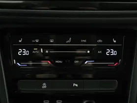 VW Touran 2.0 TDI BMT Comfortline | Thumbnail 14 von 23
