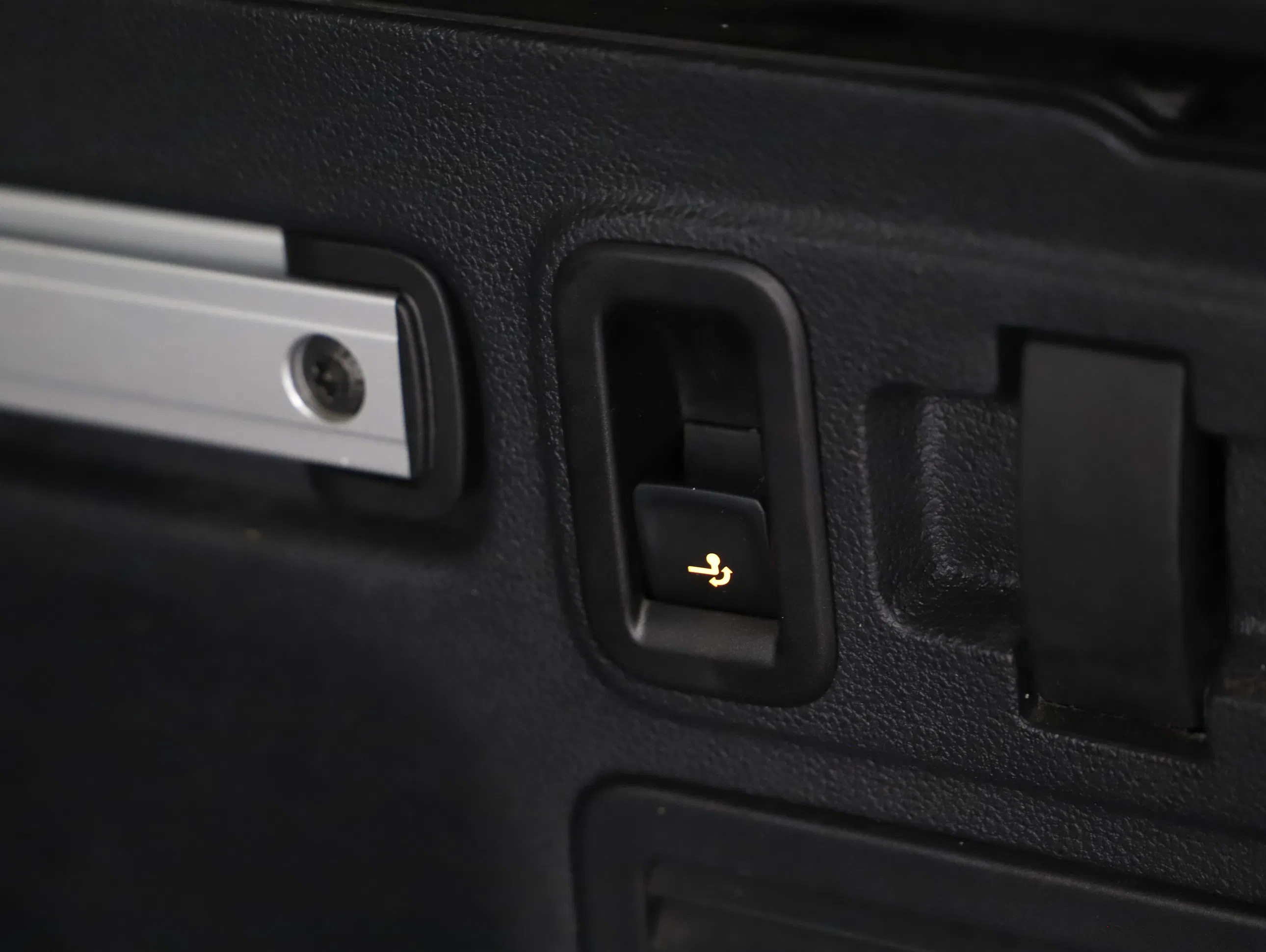 VW Touran 2.0 TDI BMT Comfortline | Bild 22 von 23