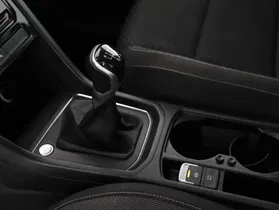 VW Touran 2.0 TDI BMT Comfortline | Thumbnail 13 von 23