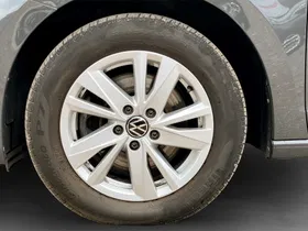 VW Touran 2.0 TDI | Thumbnail 7 von 23