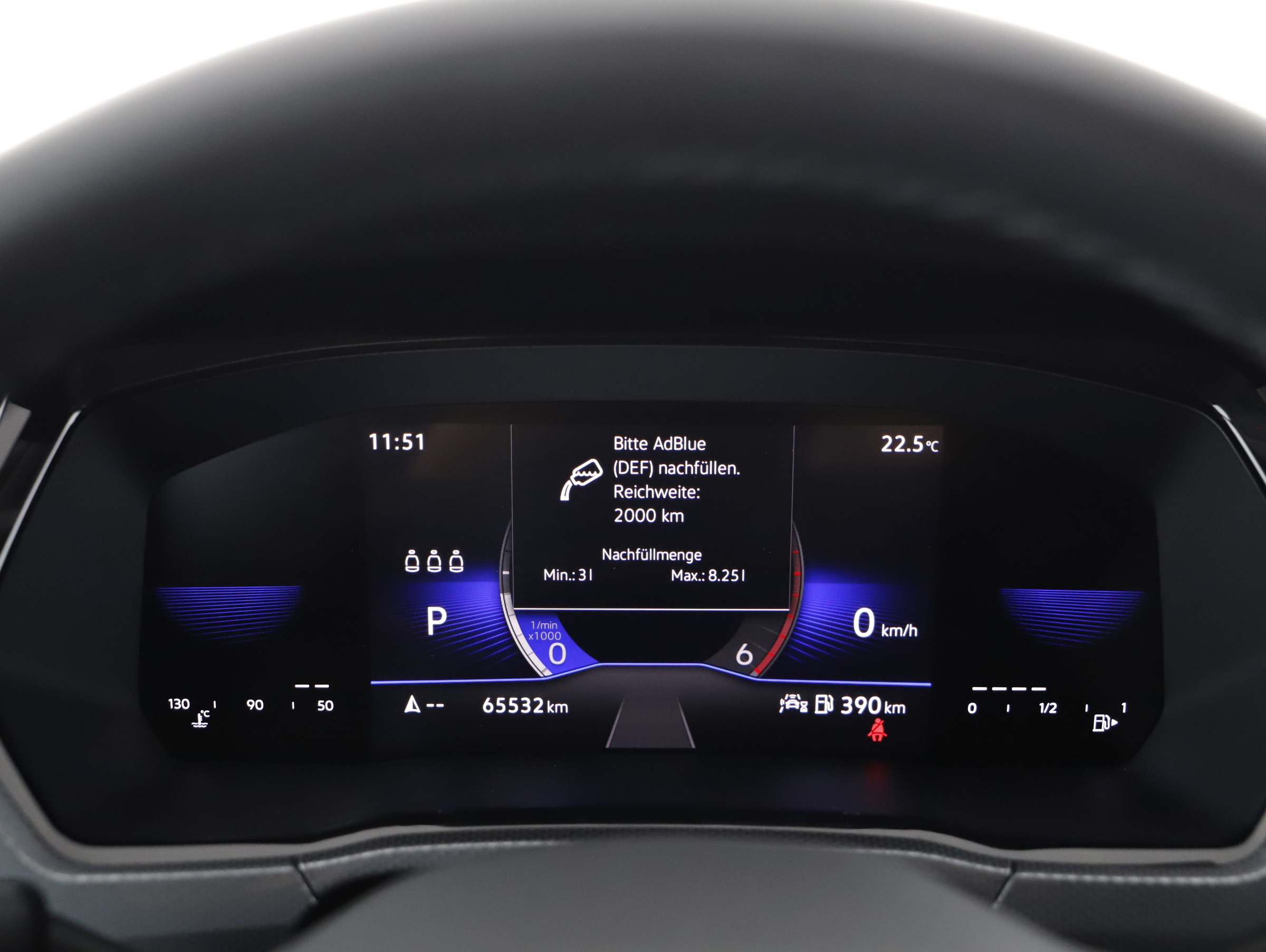 VW Touran 2.0 TDI BMT Comfortline | Bild 13 von 23