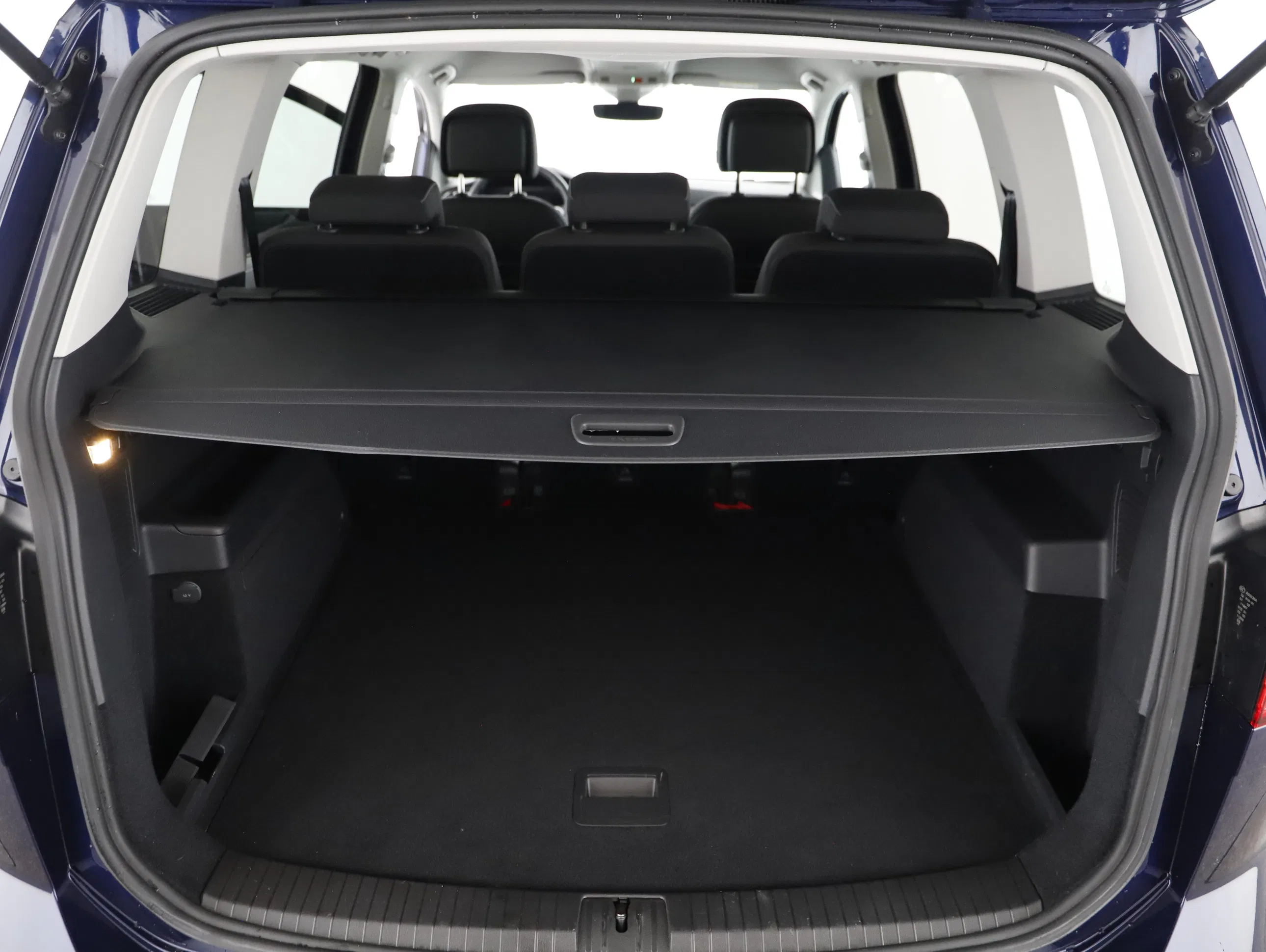 VW Touran 2.0 TDI BMT Comfortline | Bild 2 von 23