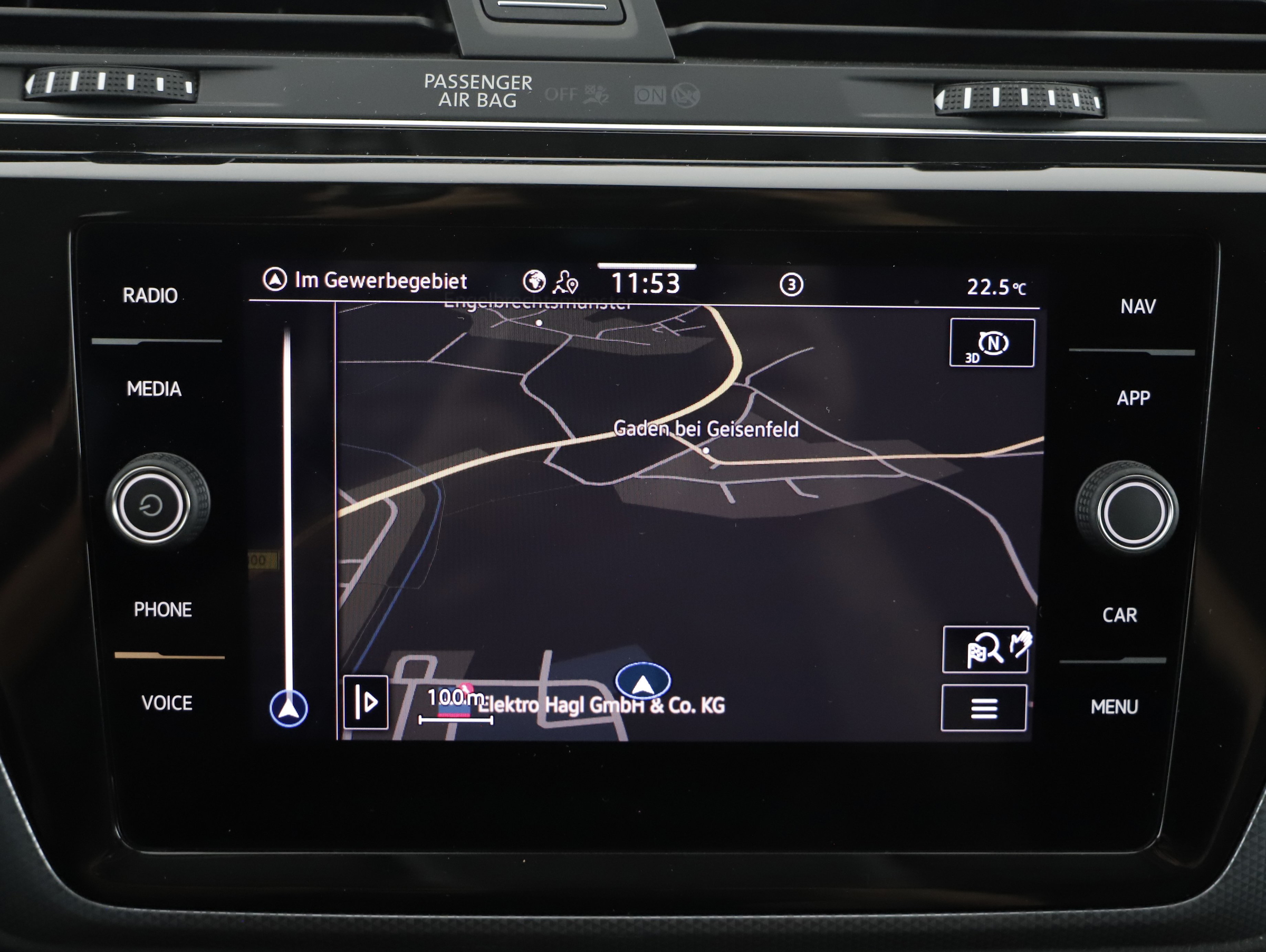 VW Touran 2.0 TDI BMT Comfortline | Bild 19 von 23