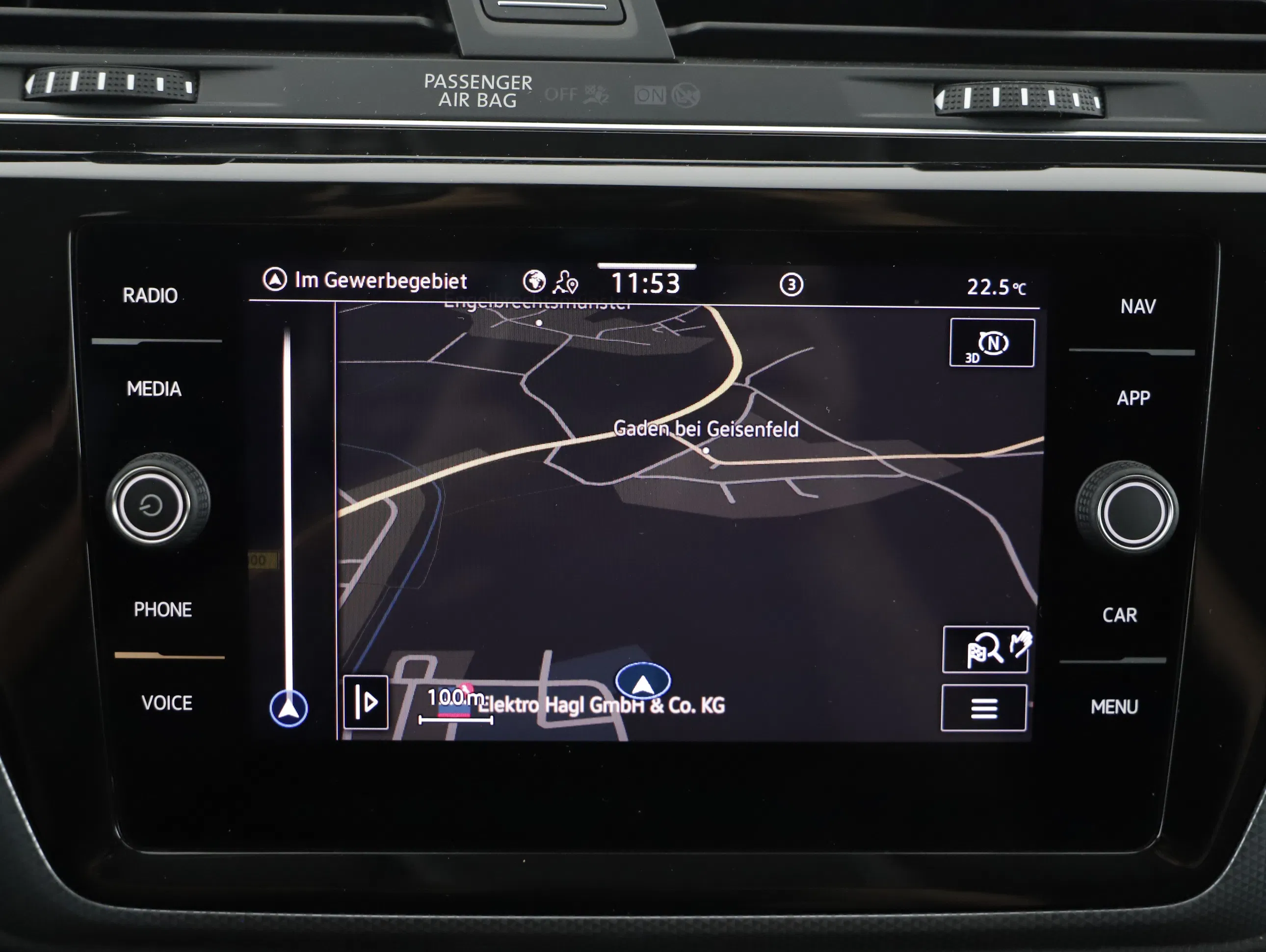 VW Touran 2.0 TDI BMT Comfortline | Bild 19 von 23
