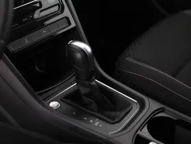 VW Touran 2.0 TDI BMT Comfortline | Thumbnail 7 von 23