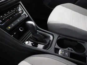 VW Touran Highline TDI SCR DSG 7-Sitzer | Thumbnail 12 von 31