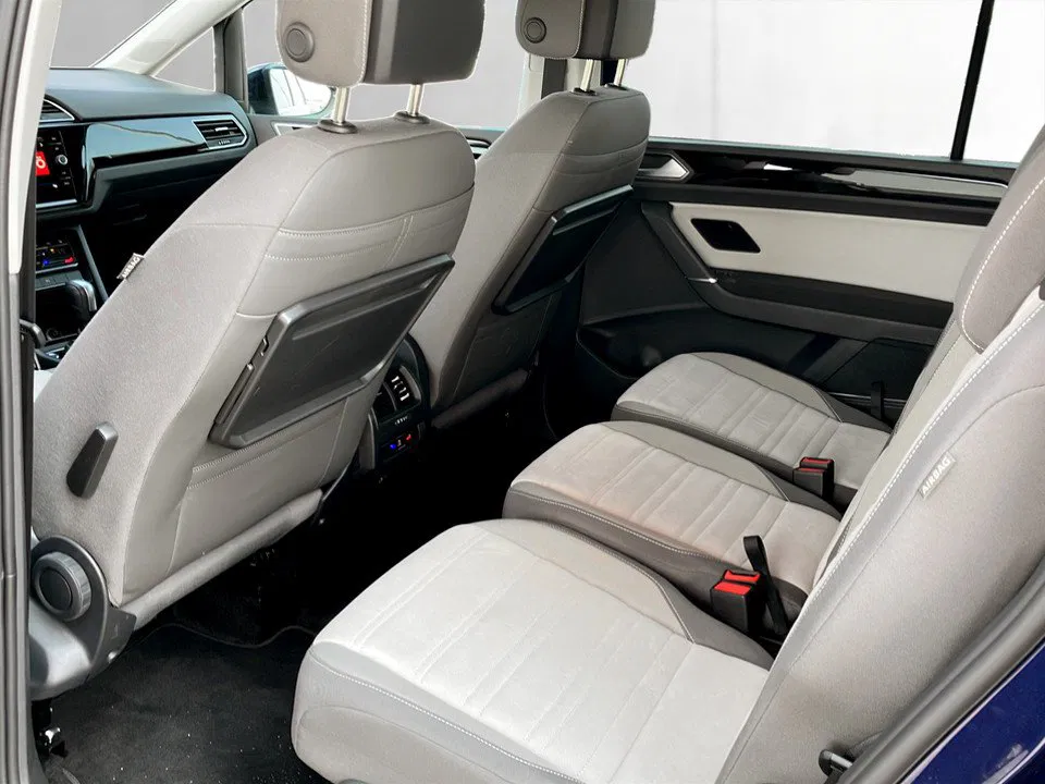 VW Touran Highline TDI SCR DSG 7-Sitzer | Bild 13 von 25