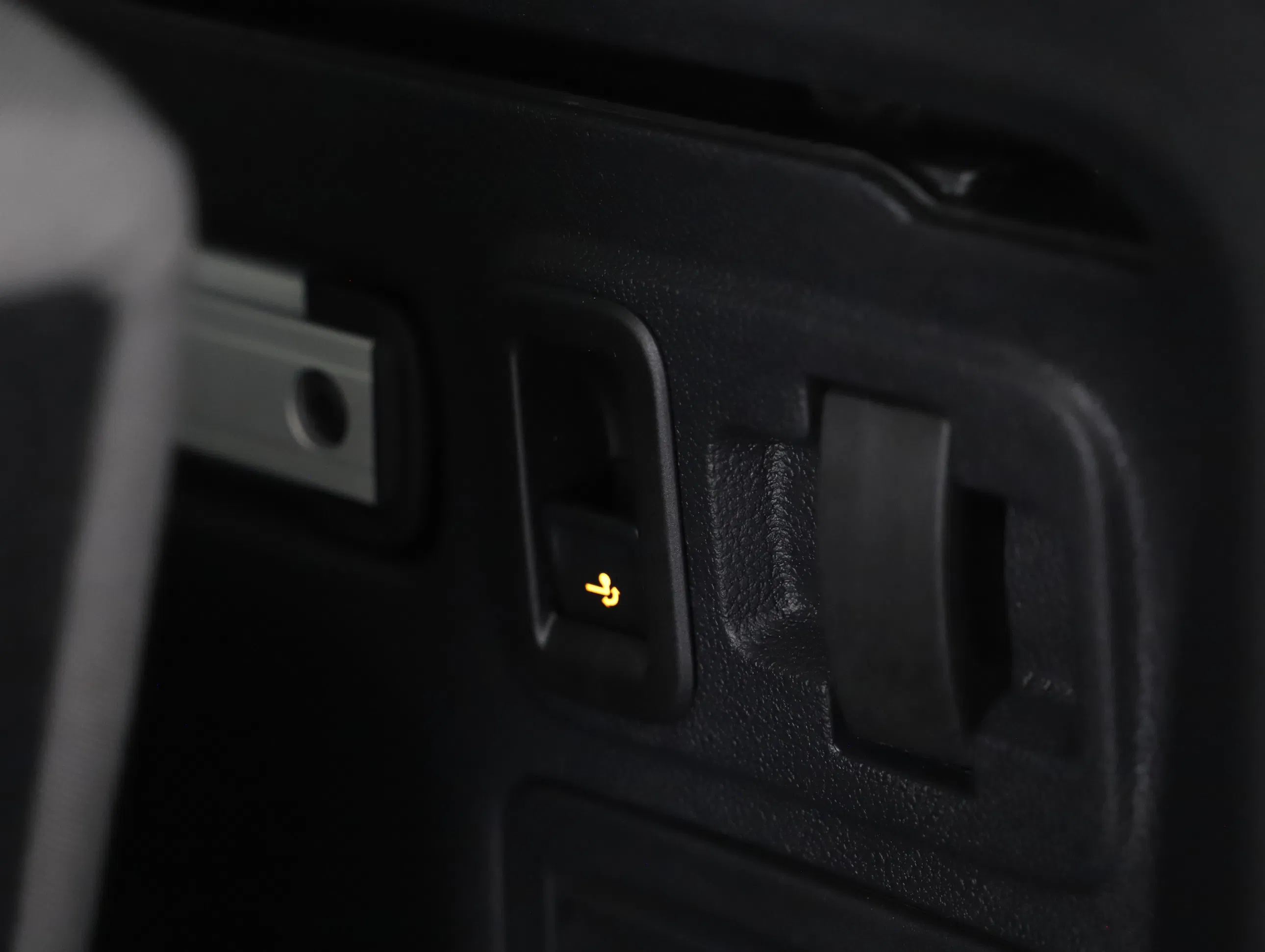 VW Touran Highline TDI SCR DSG 7-Sitzer | Bild 16 von 31