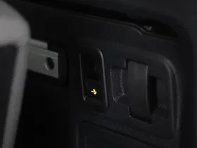 VW Touran Highline TDI SCR DSG 7-Sitzer | Thumbnail 16 von 31