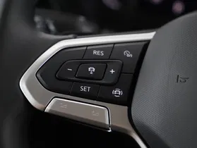 VW Touran Highline TDI SCR DSG 7-Sitzer | Thumbnail 21 von 31