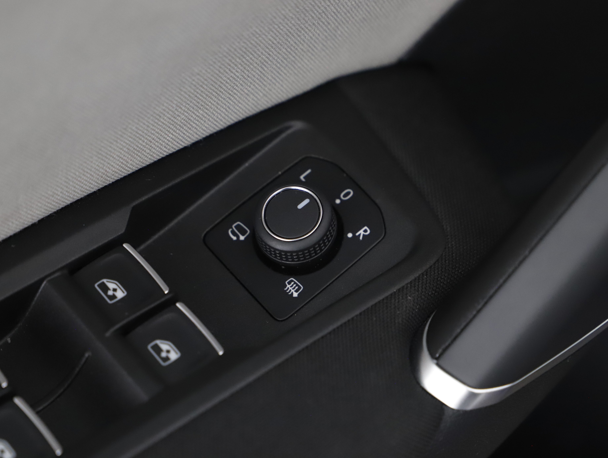 VW Touran Highline TDI SCR DSG 7-Sitzer | Bild 23 von 31