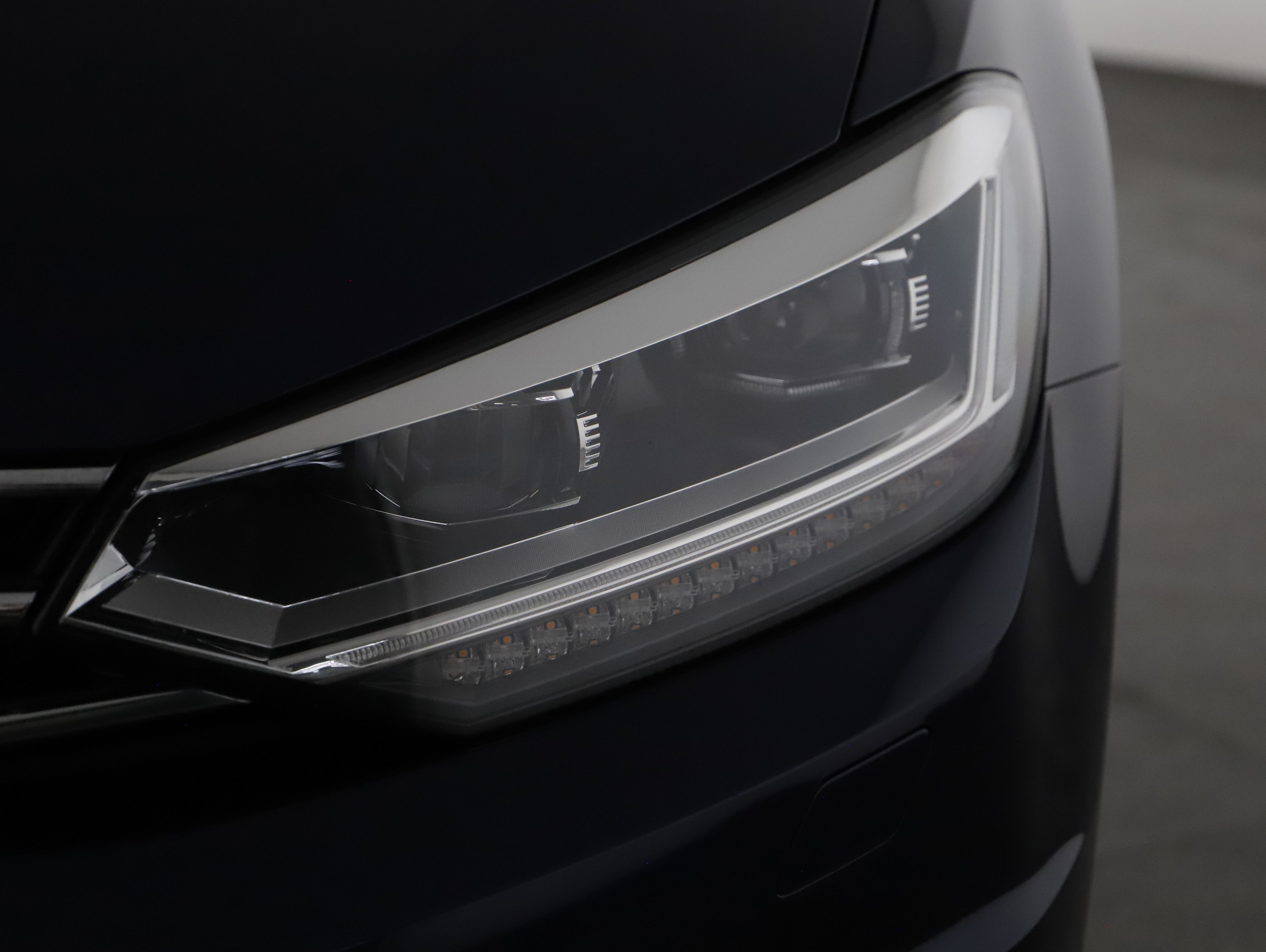 VW Touran Highline TDI SCR DSG 7-Sitzer | Bild 24 von 31