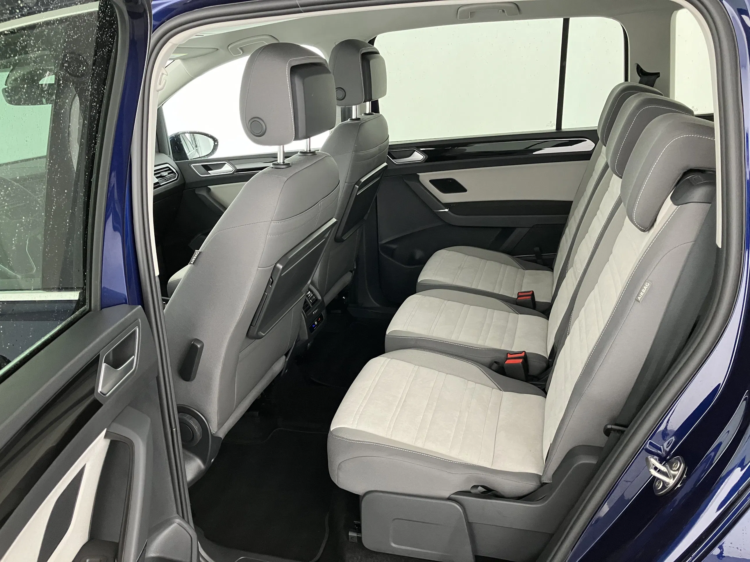 VW Touran Highline TDI SCR DSG 7-Sitzer | Bild 31 von 31