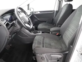 VW Touran 2.0 TDI BMT Highline | Thumbnail 7 von 20