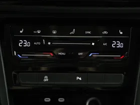 VW Touran 2.0 TDI BMT Highline | Thumbnail 16 von 20