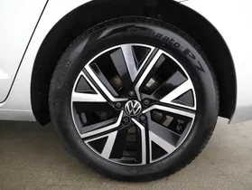 VW Touran 2.0 TDI BMT Highline | Thumbnail 3 von 20