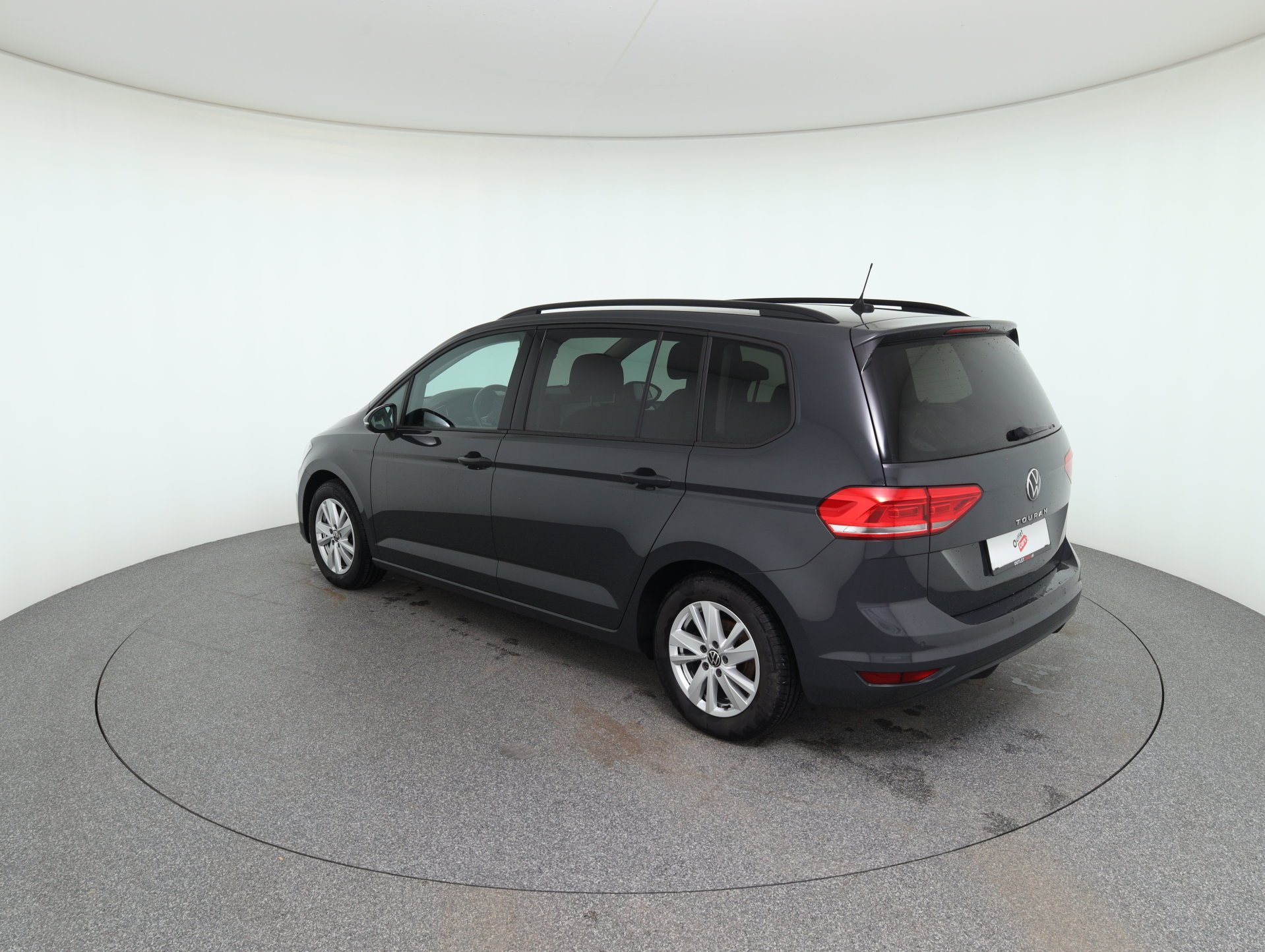 VW Touran 2.0 TDI BMT Friends | Bild 8 von 11