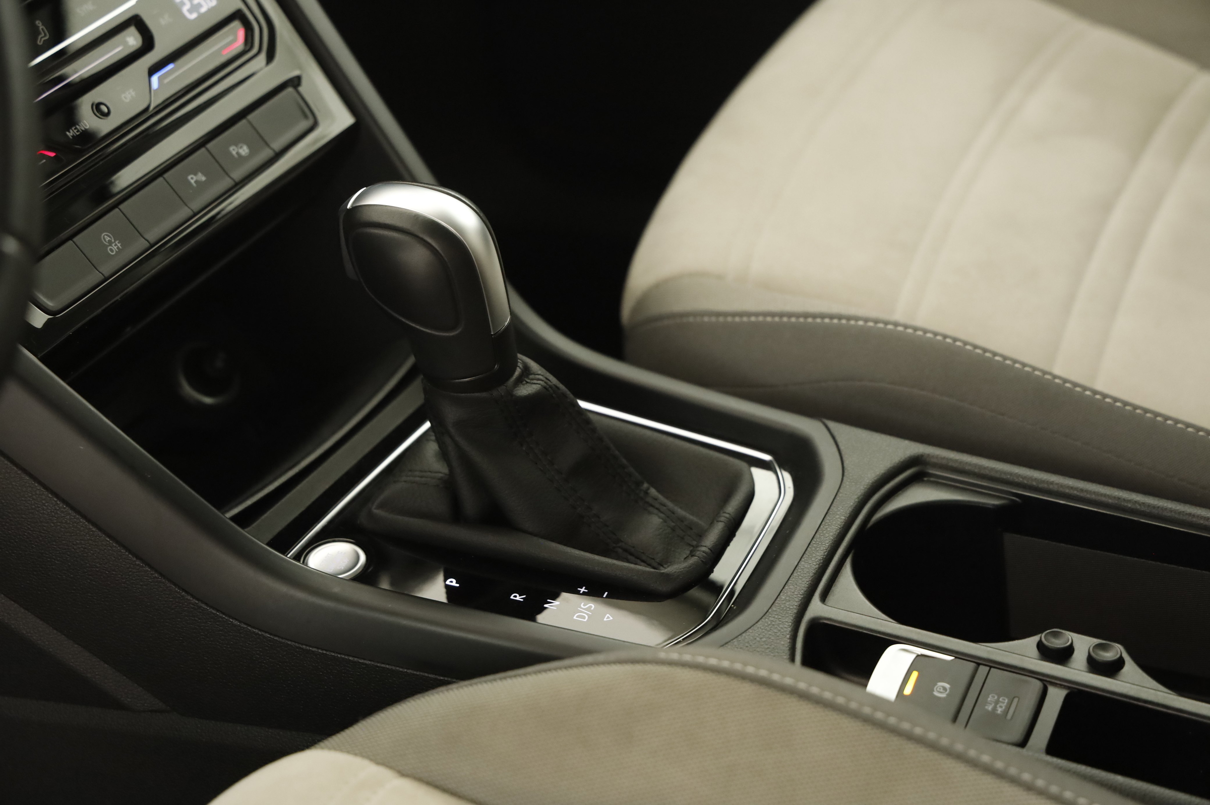 VW Touran 2.0 TDI BMT Highline | Bild 5 von 20