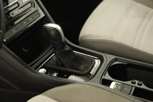 VW Touran 2.0 TDI BMT Highline | Thumbnail 5 von 20