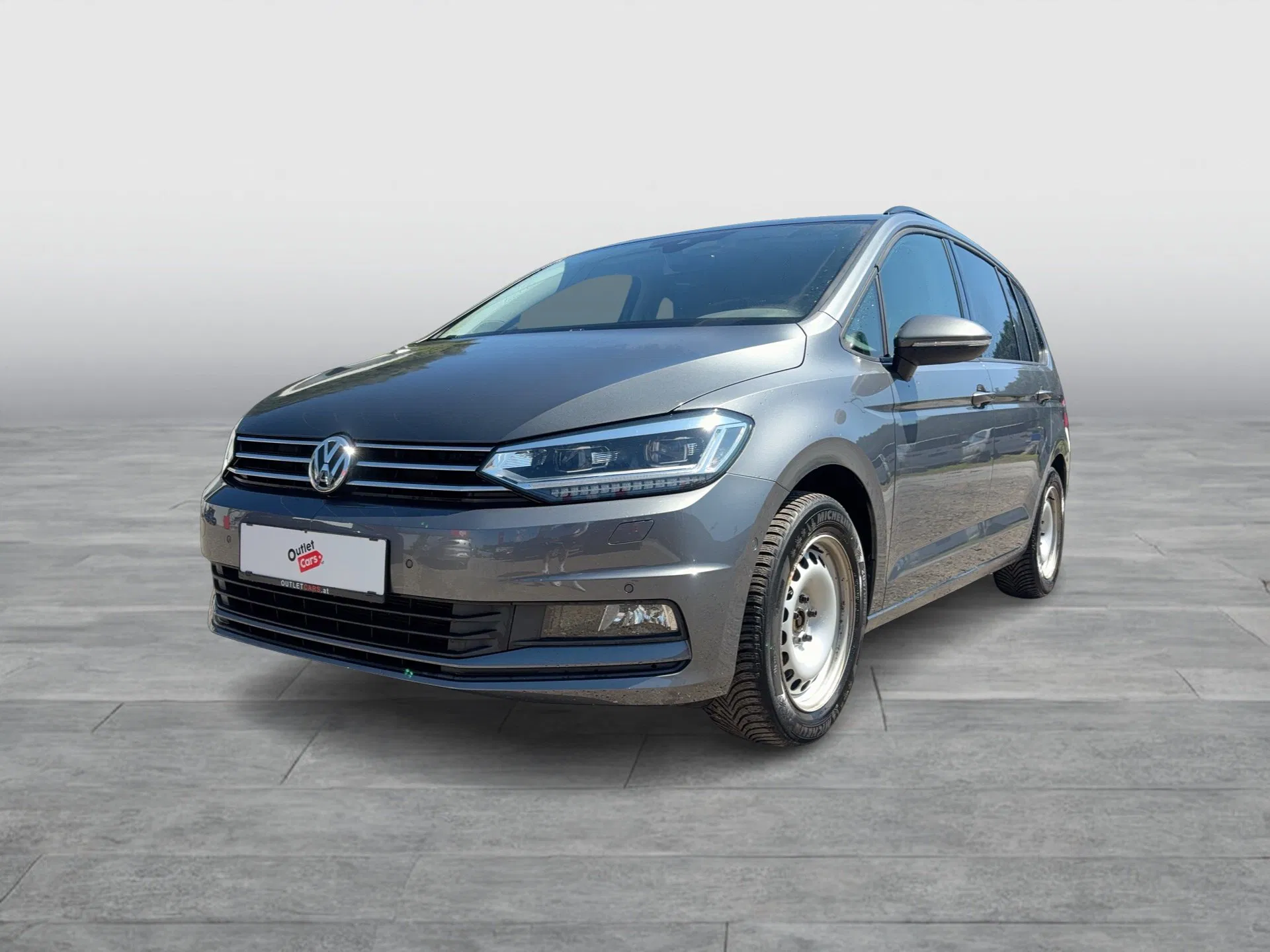 VW Touran 1.6 TDI BMT Sky | Bild 2 von 31