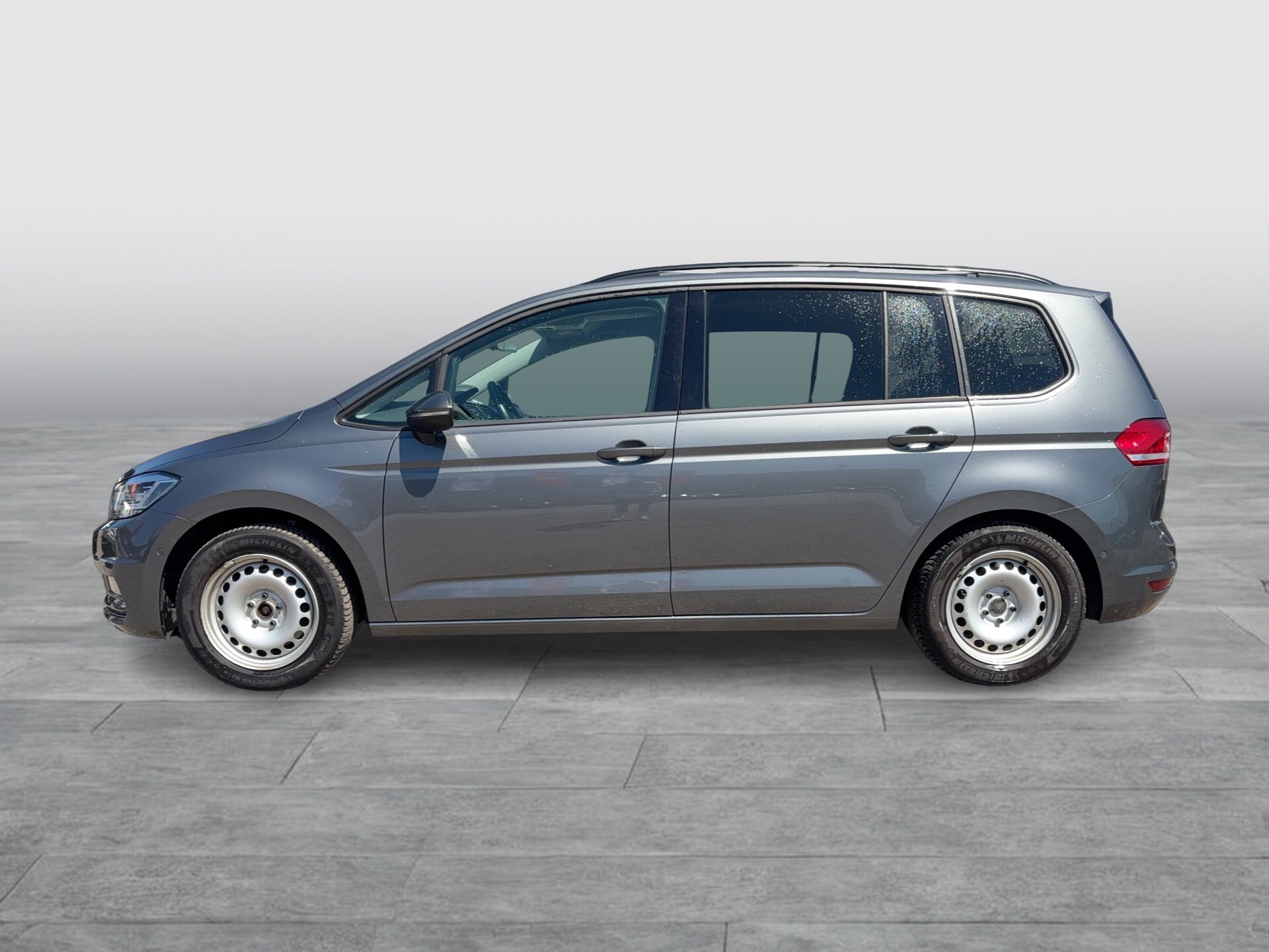 VW Touran 1.6 TDI BMT Sky | Bild 3 von 31