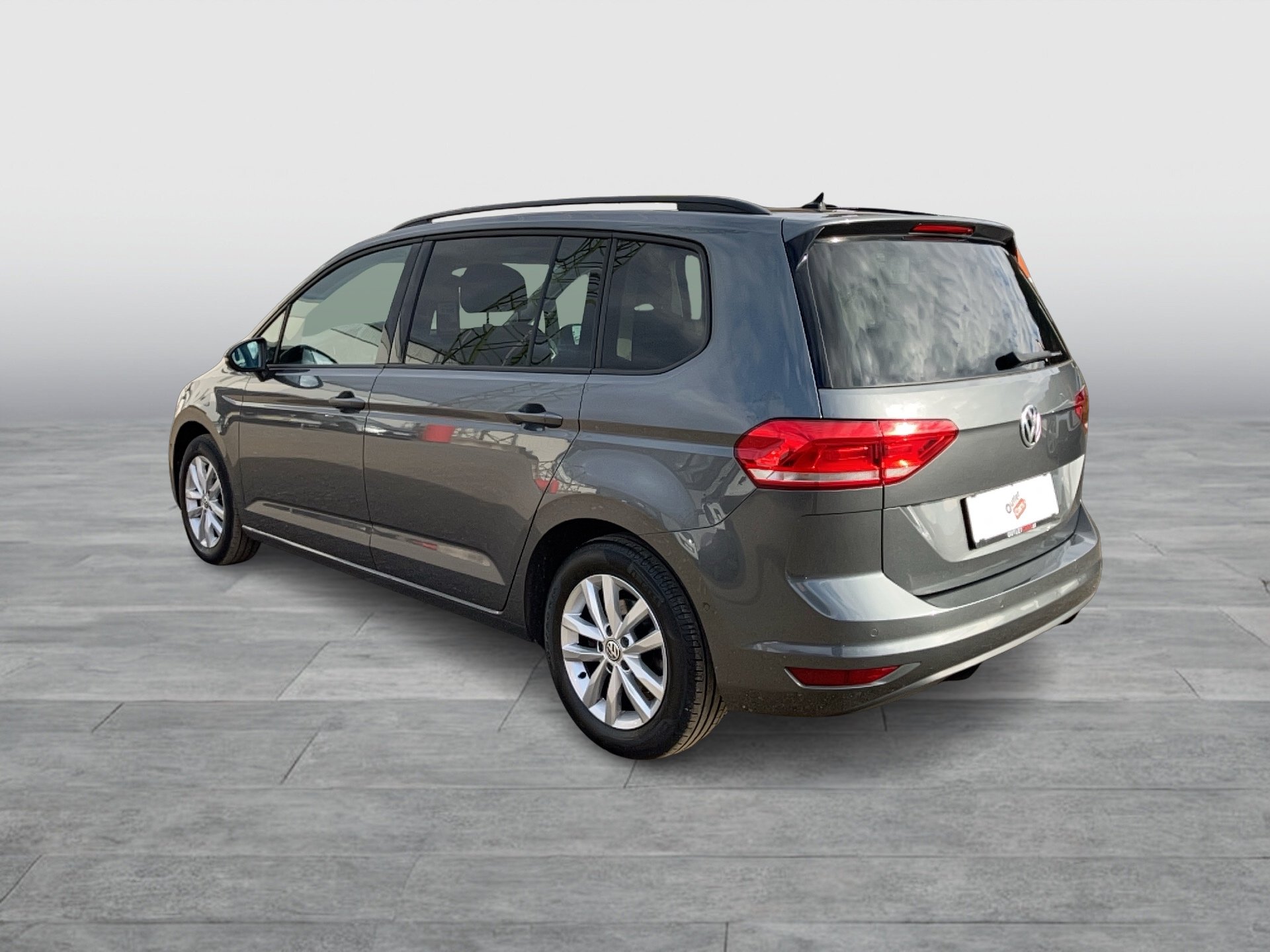 VW Touran 1.6 TDI BMT Sky | Bild 25 von 31