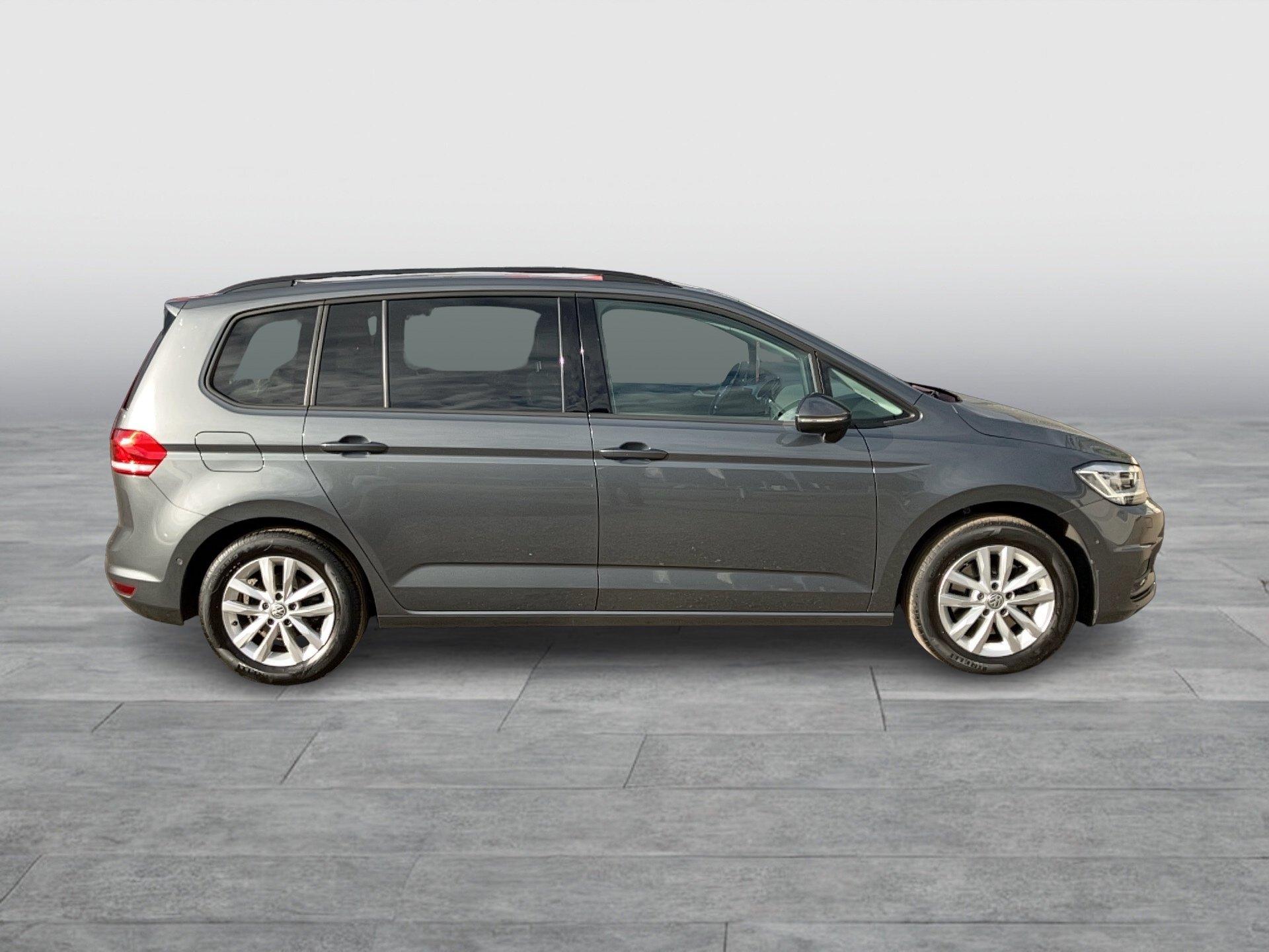VW Touran 1.6 TDI BMT Sky | Bild 27 von 31