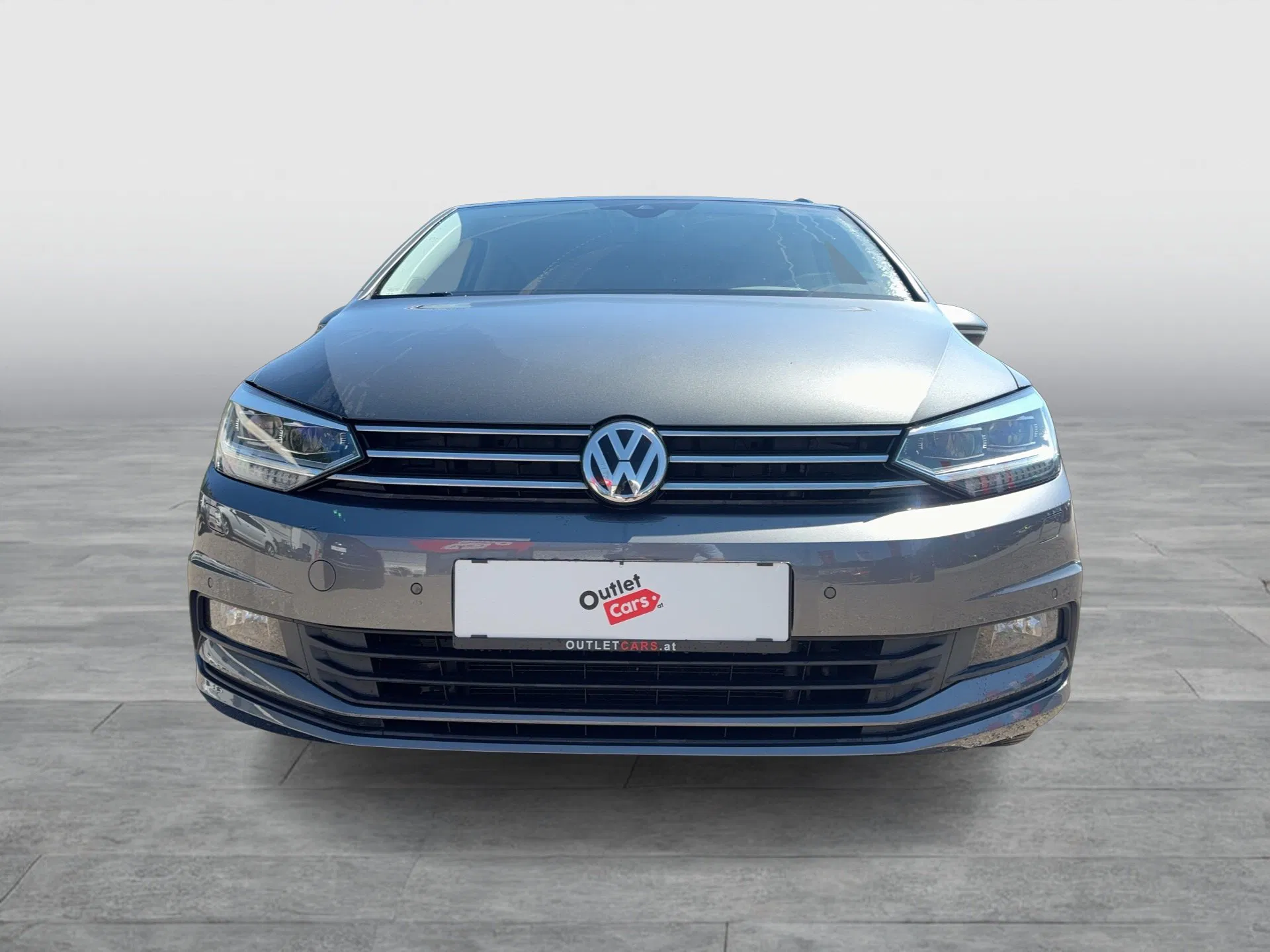 VW Touran 1.6 TDI BMT Sky | Bild 8 von 31