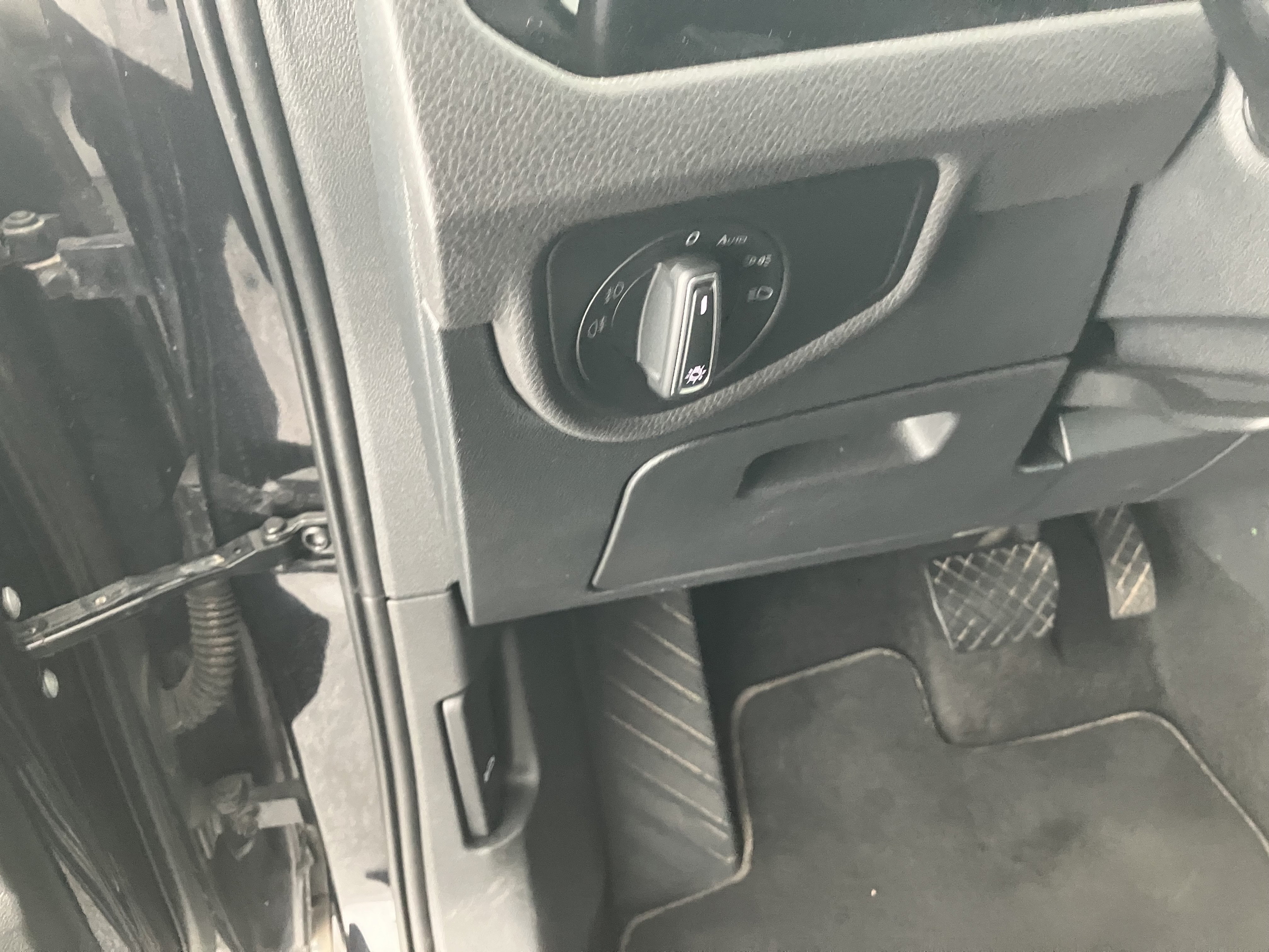 VW Touran 1.5 TSI BMT Highline | Bild 19 von 31