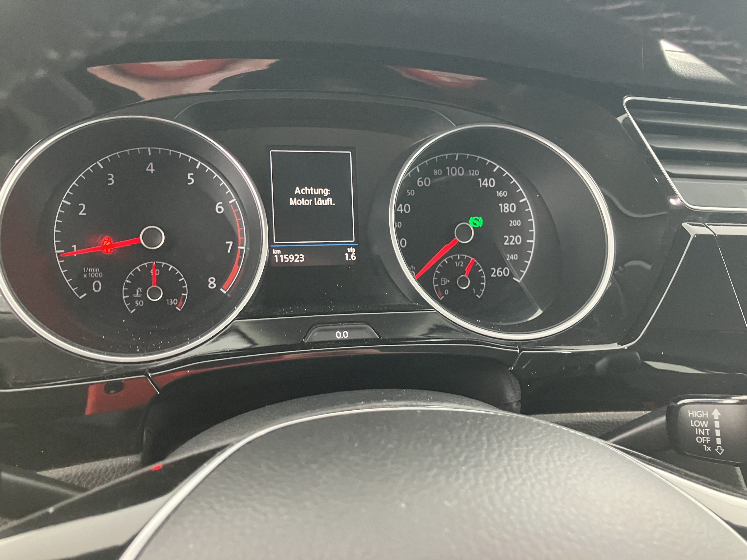 VW Touran 1.5 TSI BMT Highline | Bild 22 von 31